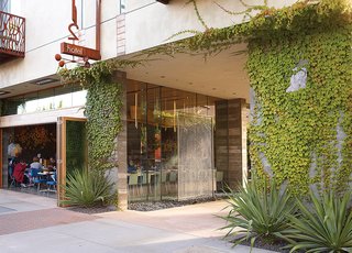 Andrea Cochran's Bold Landscape Designs Are Natural Wonders - Photo 3 of 4 -
