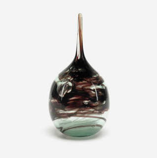 Vases by American Crafstman Kent Ipsen - Photo 4 of 4 -