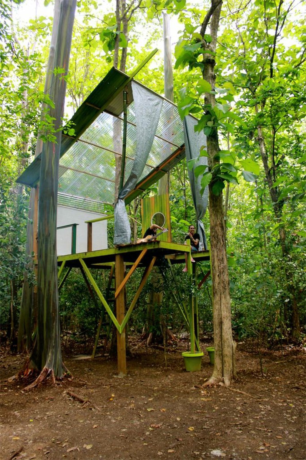 Tree House Retreat Made of Repurposed Materials Dwell