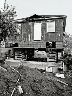 The house under construction.