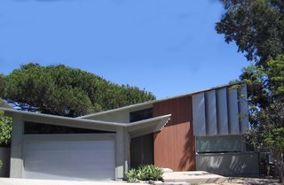 A Renovation Elevates This Humble Ranch Among its Iconic Midcentury Neighbors - Photo 1 of 10 -