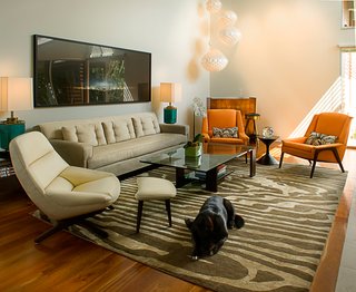 A Renovation Elevates This Humble Ranch Among its Iconic Midcentury Neighbors - Photo 3 of 10 -