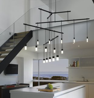 The Lighting Designer Who Has Melded Form with Function for Decades - Photo 8 of 10 -