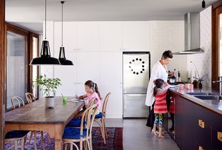 Simplicity Rules at this Family Beach House Designed to Double as a Rental - Photo 2 of 11 -