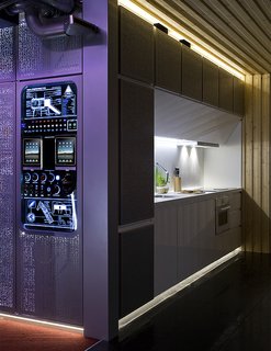 This Futuristic Prefab in Spain Has All the High-Tech Gizmos of a Spaceship - Photo 5 of 9 -