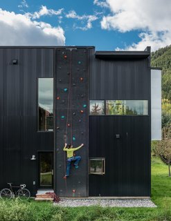 House of the Week: Budget-Friendly Box Home - Photo 4 of 4 -