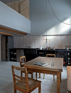 A Sliced-Up House Comes Together Again - Photo 2 of 12 -