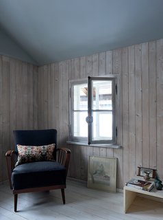 A Sliced-Up House Comes Together Again - Photo 6 of 12 -