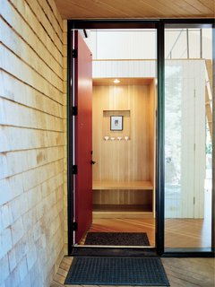 This Tiny New England Cottage Is a No-Frills Weekend Hideaway - Photo 5 of 12 -