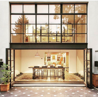 Photo of the Week: Envy-Inducing NYC Town House - Photo 1 of 1 -