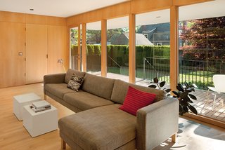 An Industrial Designer's House Blends Economy and Simplicity - Photo 2 of 9 -