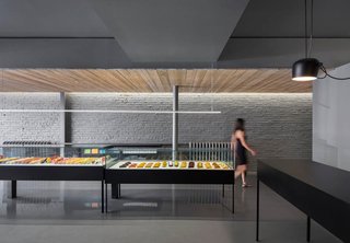 A Modern Patisserie in Montreal - Photo 6 of 6 -