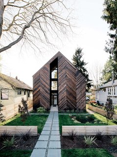 "Even when the Kirio system is not connected to the router, it’s constantly downloading information about energy usage." —Tiffany Bowie, architect