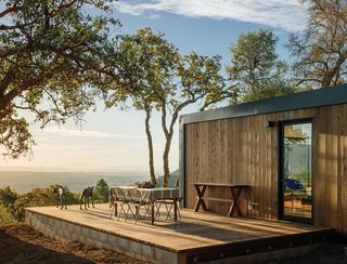 Thanks to a prefab in-law unit, an octogenarian modernist lives independently on a peaceful, verdant site in Northern California.