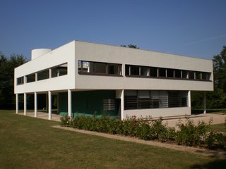 UNESCO Adds 17 Le Corbusier Buildings to Its Storied Ranks - Photo 4 of 8 - As one of the architect's most recognizable achievements, Villa Savoye, famously realized Le Corbusier's <i>piloti</i> concept, a series of columns support the upper floor while providing the ground floor to have open space. 