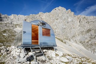 A High-Altitude Cabin, Renovated Farmhouse, and Mobile Prefab Round Out This Week's 10 Best Homes - Photo 5 of 10 - Via ArchDaily, photo by Anze Cokl
