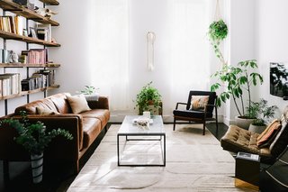 This Week's 10 Best Houses - Photo 9 of 10 - Via Cup of Jo, photo by Alpha Smoot