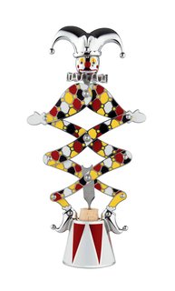 Gilberto the Jester is a corkscrew that can't help but impress a crowd. The contorted form perks up as the cork twists open from the bottle. 