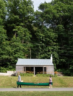 Cottage Industrious - Photo 1 of 10 - Architects Gerard Damiani and Debbie Battistone turned a budget buy into a condensed cabin getaway.