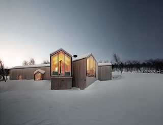 Project Name: Split View Mountain Lodge