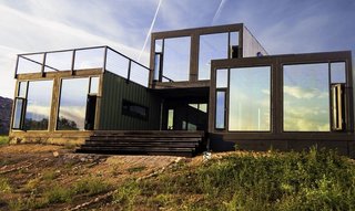 16 Prefab Shipping Container Home Companies in the United States - Photo 11 of 16 - Project Name: Cañon City
