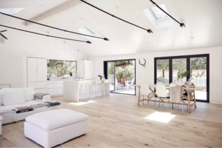 10 Rentable Homes in the World's Best Wine Regions - Photo 4 of 10 - Thornsberry House, A Luxe Country Getaway.