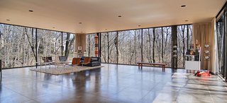10 Modern Homes That Made a Star Appearance in Films - Photo 10 of 16 - The house designed by A. James Speyer and David Haid was used as a set in Ferris Bueller's Day Off.