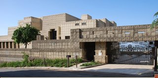 10 Modern Homes That Made a Star Appearance in Films - Photo 11 of 16 - Film: <i>Bladerunner</i> (1982)