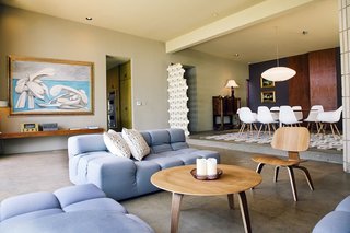 Experience L.A. Like an A-Lister at One of These Modern Short-Term Rentals - Photo 6 of 11 - Situated underneath the iconic Hollywood sign, this midcentury-modern masterpiece by Kazumi Adachi was built in 1958 and has appeared in over 250 editorial and celebrity photo shoots for Vogue, Bazaar, Marie Clare, GQ, and more. It's located in the famous Beachwood Canyon, where stars such as Humphrey Bogart, Clark Gable, and Charlie Chaplin had "secret" homes. 