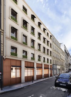 A New Hotel in Paris That's Designed to Give Guests a Taste of Modern Parisian Living - Photo 2 of 7 -
