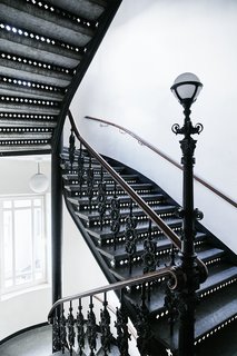 A Careful Renovation of a 19th-Century Flat in Gothenburg Brings it Back to Life - Photo 2 of 11 -
