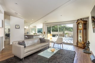 Snatch Up Case Study House #10 in Pasadena For $3M - Photo 6 of 12 -