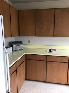 A Family-Run Operation Refreshes a Portland Midcentury, Now Offered at $899K - Photo 9 of 13 - Before: Kitchen