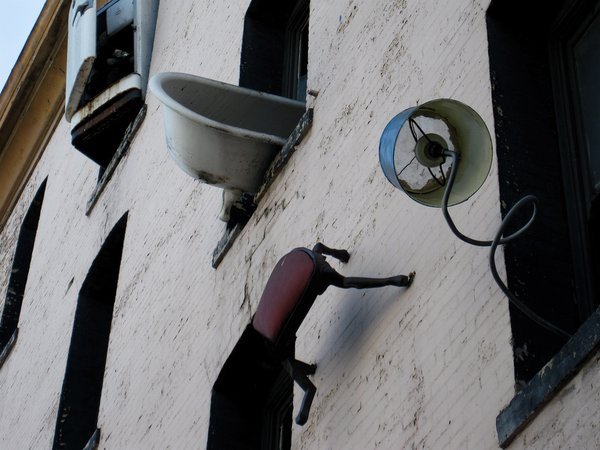 Defenestration by Brian Goggin. #art #sanfrancisco Photo 4 of Defenestration modern home