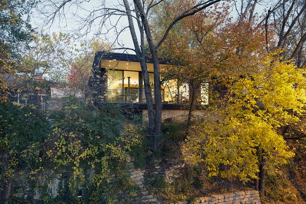 During the daytime, the house is completely illuminated by natural light. Other energy-efficient features come in the form of the house's super thick building envelope, radiant floor heating, and cross-ventilation.