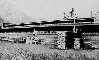 Demolished Frank Lloyd Wright Structure in Banff May Be Rebuilt - Photo 3 of 4 - The pavilion was designed in 1911 and constructed in 1914.