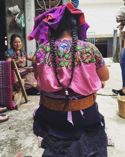 Caravana Americana Showcases the Passion of Latin America’s Design Community - Photo 5 of 15 - Colorindio shares: "Visiting Zinacantan with our friends Juana and Pascuala Hernandez in the southern part of the Central Chiapas highlands in the Mexican state of Chiapas."