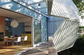 A Perforated Screen Brings Privacy and Natural Light to This Bold Venice Home - Photo 4 of 9 -