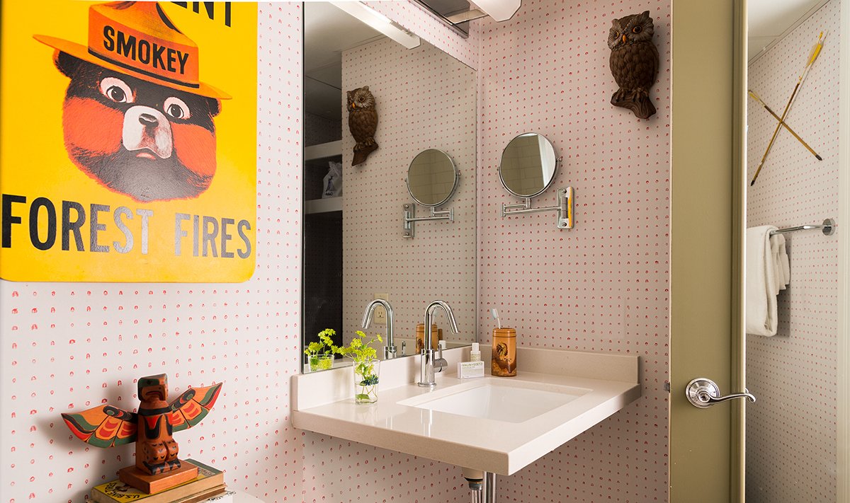 Kitschy references to camp culture, like thican be found throughout the space, , but the amenities are all grown up, including Malin + Goetz toiletries.