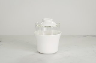 A New Prototype Design Asks: Is Tea The New Coffee? - Photo 1 of 6 - Tea Maker Nº1