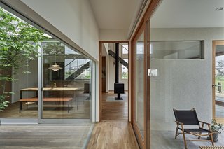 Foyer House by Toki Architect Design Office - Photo 2 of 3 -