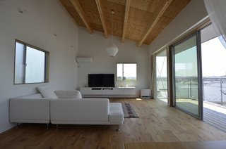 Sunset House by Kentarou Tomita Architect Office - Photo 1 of 3 -