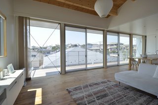 Sunset House by Kentarou Tomita Architect Office - Photo 2 of 3 -