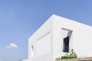 Lighthouse Residence by LEESLIST & Leejae Architects - Photo 2 of 5 -