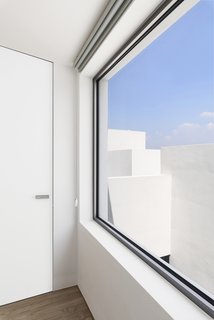 Lighthouse Residence by LEESLIST & Leejae Architects - Photo 5 of 5 -