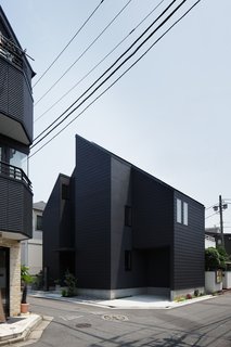 Shift House by Kino Architects - Photo 1 of 7 -