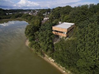 Panorama House by CAPD - Photo 4 of 8 -