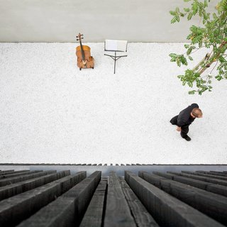 V13K05 by Pasel Kuenzel Architects - Photo 1 of 8 -