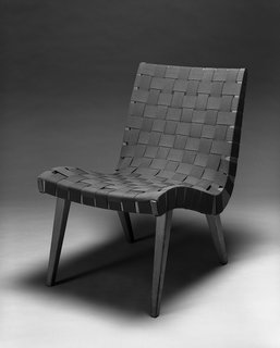 Knoll Inspiration:
In Conversation with
Helen Risom - Photo 1 of 8 - 660 Line Lounge Chair by Jens Risom, c. 1942. Image from the Knoll Archive.