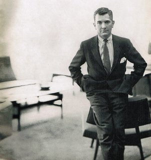 Knoll Inspiration:
In Conversation with
Helen Risom - Photo 2 of 8 - A young Jens Risom, c. 1939. Image courtesy of Jens Risom.